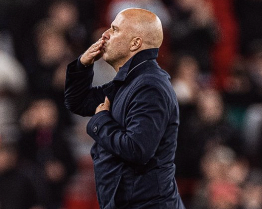 希勒专栏剖析：斯洛特保帅位需获欧冠资格，利物浦卫冕之路艰难